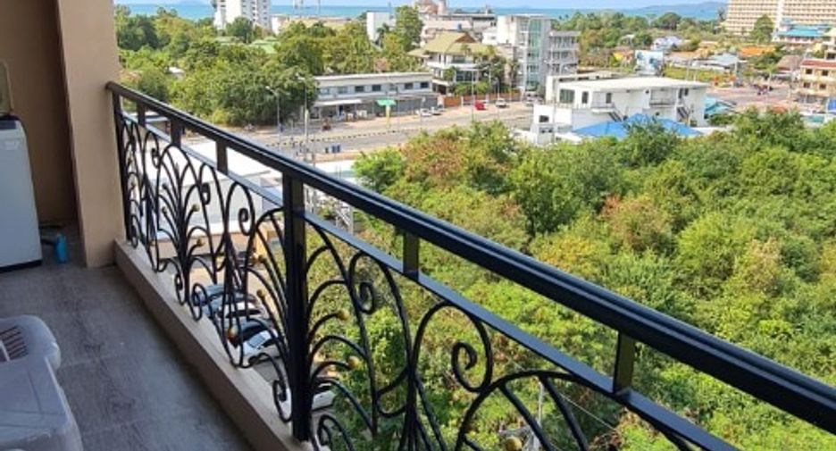 For sale 2 bedrooms condo in Jomtien, Pattaya