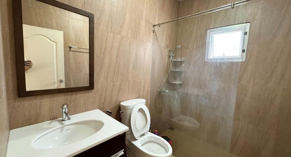 Haus zum Kauf mit 3 Zimmer in Bang Lamung, Chonburi