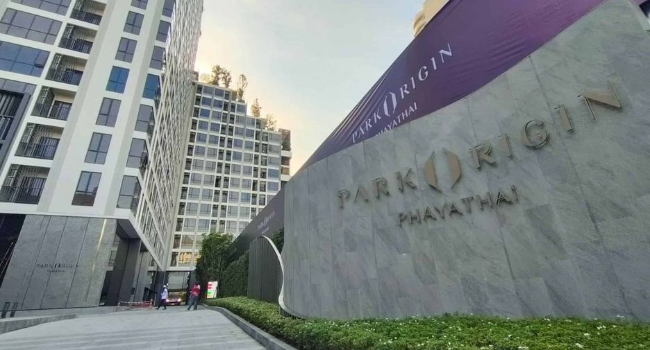 For sale 1 bed condo in Ratchathewi, Bangkok