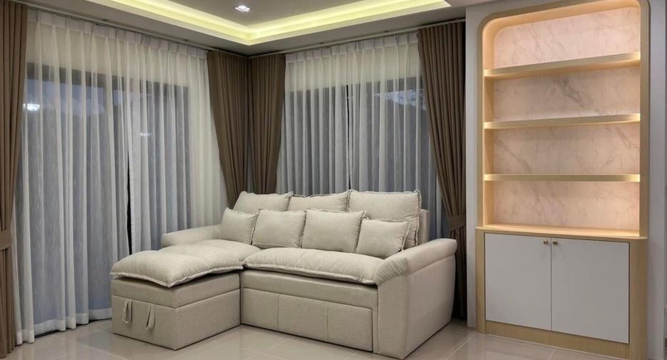 For sale 4 bedrooms house in Bang Lamung, Chonburi