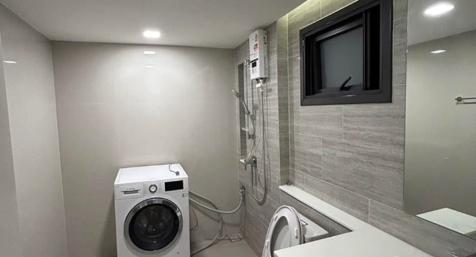 For sale 4 bedrooms house in Bang Lamung, Chonburi