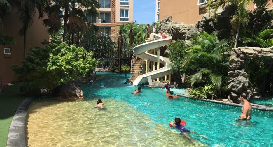 À vendre 2 chambres condo à Jomtien, Pattaya