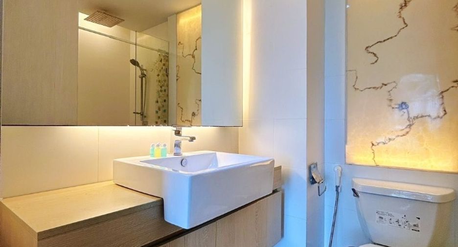 À vendre 2 chambres condo à Jomtien, Pattaya