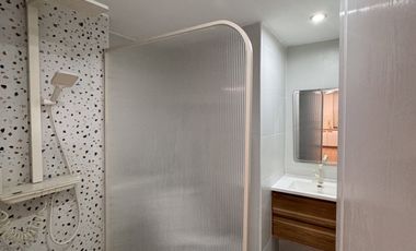 Condo en venta de 1 habitaciones en Bang Phlat, Bangkok