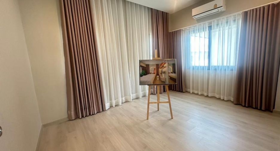 For sale 4 bedrooms house in Bang Lamung, Chonburi