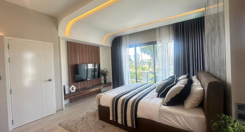 For sale 4 bedrooms house in Bang Lamung, Chonburi
