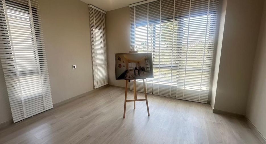 For sale 4 bedrooms house in Bang Lamung, Chonburi