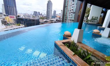 À vendre 1 chambre condo à Khlong Toei, Bangkok