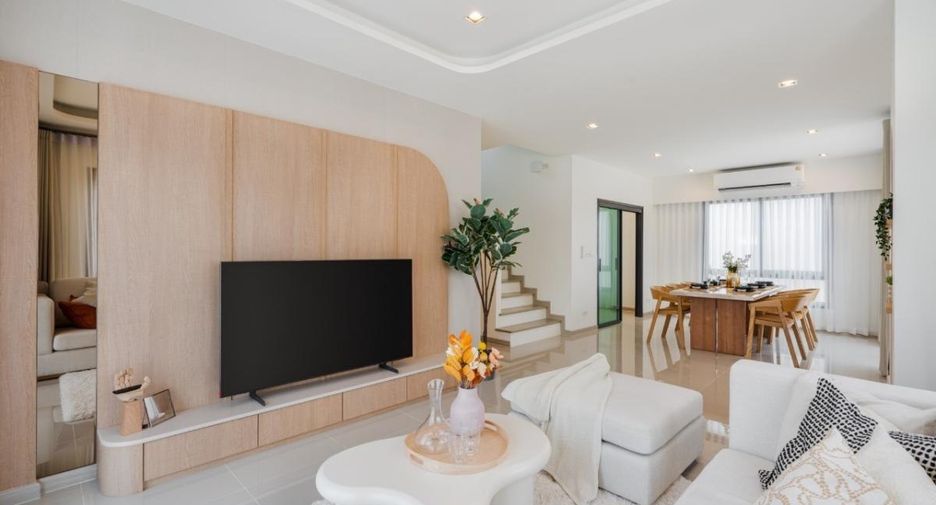 For sale 3 bedrooms house in Bang Lamung, Chonburi