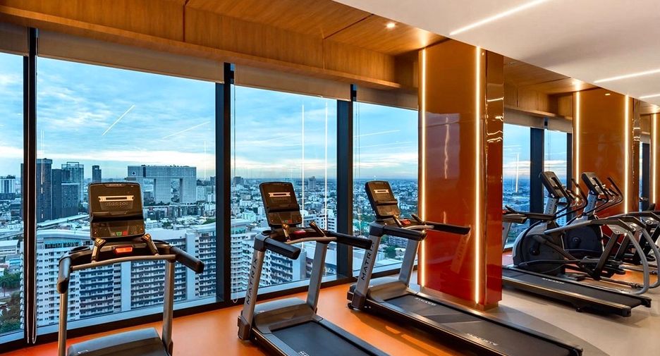 For sale 2 ベッドルーム condo in Chatuchak, Bangkok
