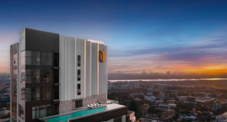 For sale 2 bedrooms condo in Khlong Toei, Bangkok