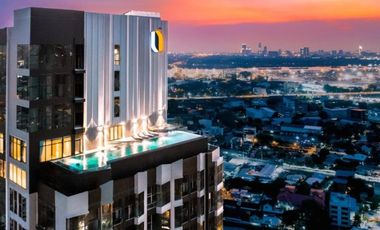 For sale 2 bedrooms condo in Khlong Toei, Bangkok