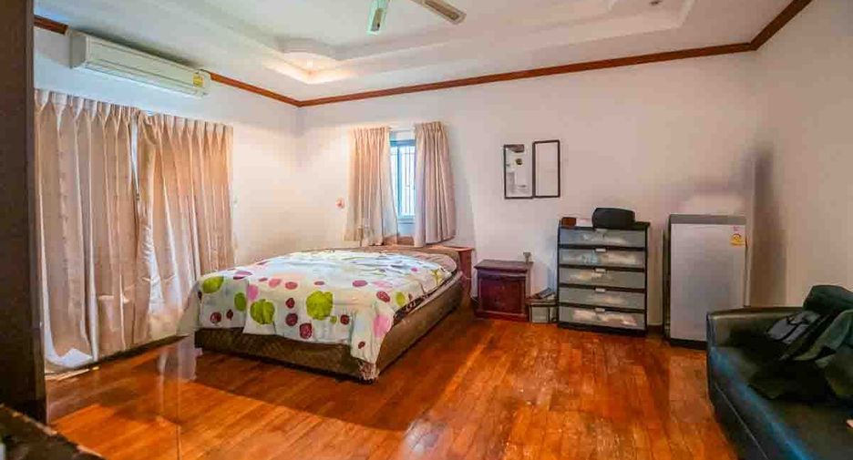出售 4 卧室 独立屋 在 Bang Lamung, Chon Buri