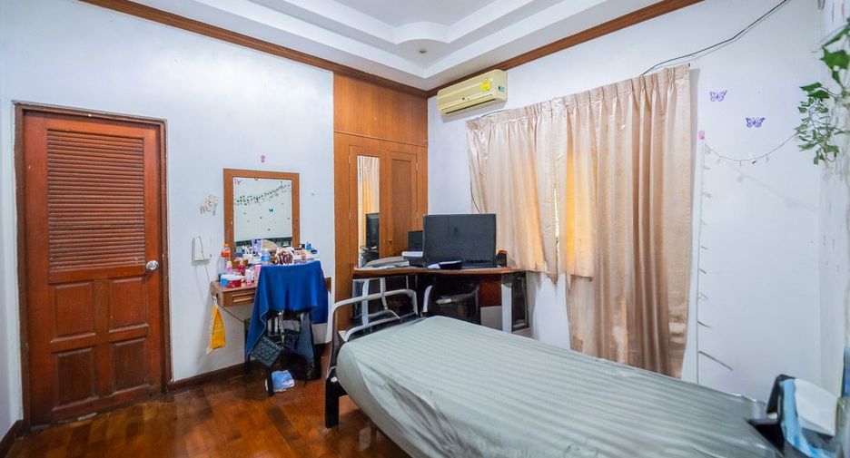 出售 4 卧室 独立屋 在 Bang Lamung, Chon Buri