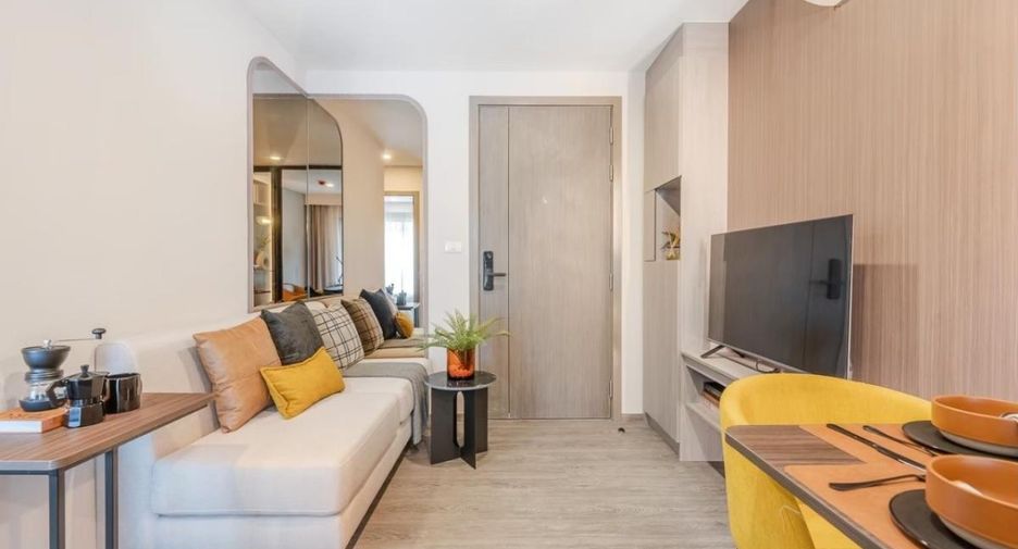 For sale 1 bed condo in Si Racha, Chonburi