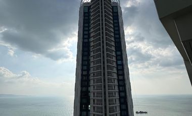 For sale 2 bedrooms condo in Jomtien, Pattaya
