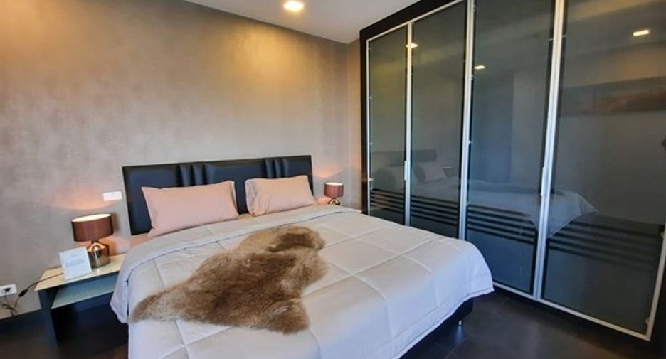 For sale 3 bedrooms condo in Jomtien, Pattaya