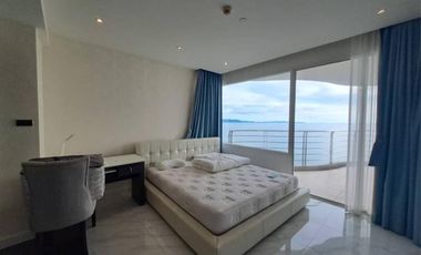 For rent 3 bedrooms condo in Jomtien, Pattaya