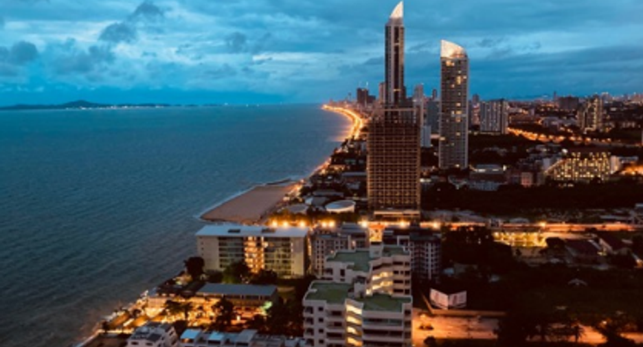 For rent 3 bedrooms condo in Jomtien, Pattaya