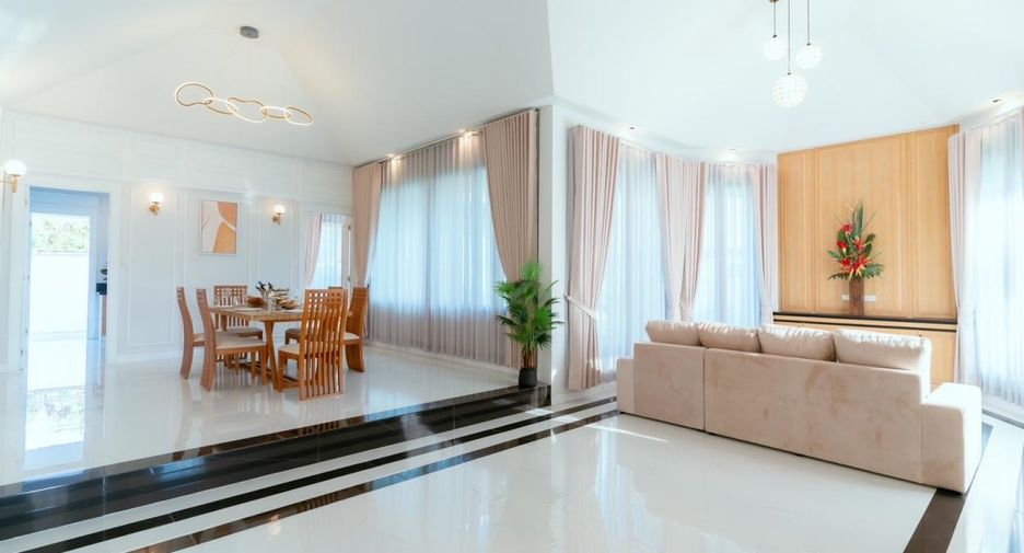 Casa en venta de 3 habitaciones en Bang Lamung, Chonburi