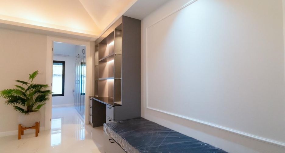 Casa en venta de 3 habitaciones en Bang Lamung, Chonburi
