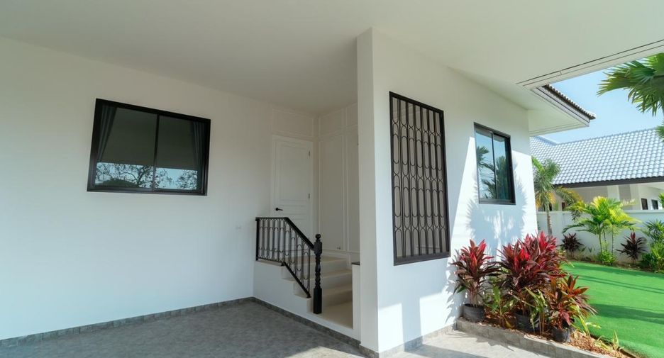 Casa en venta de 3 habitaciones en Bang Lamung, Chonburi