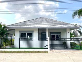 Casa en venta de 2 habitaciones en Bang Lamung, Chonburi