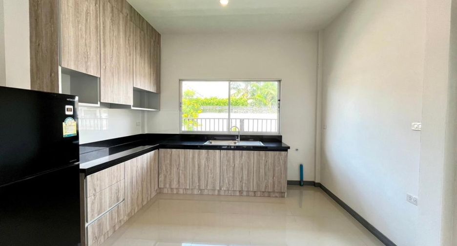 Casa en venta de 2 habitaciones en Bang Lamung, Chonburi