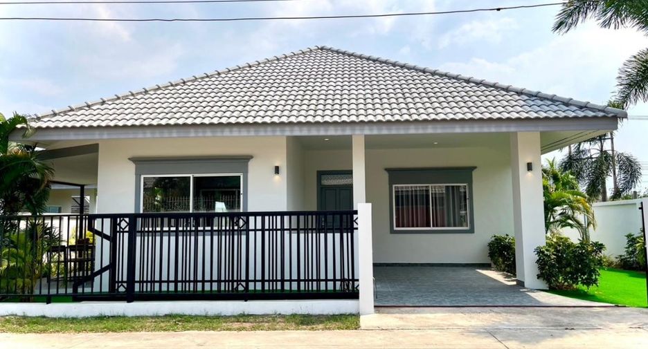 Casa en venta de 2 habitaciones en Bang Lamung, Chonburi