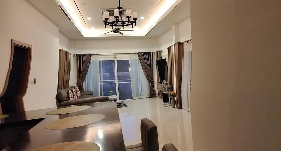 Haus zum Kauf mit 3 Zimmer in Huay Yai, Pattaya