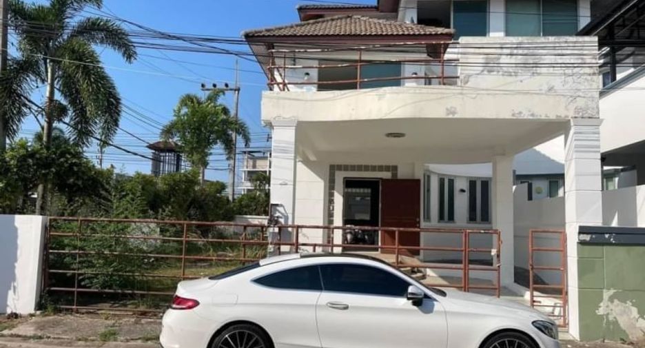 À vendre 3 chambres maison à Bang Lamung, Chonburi