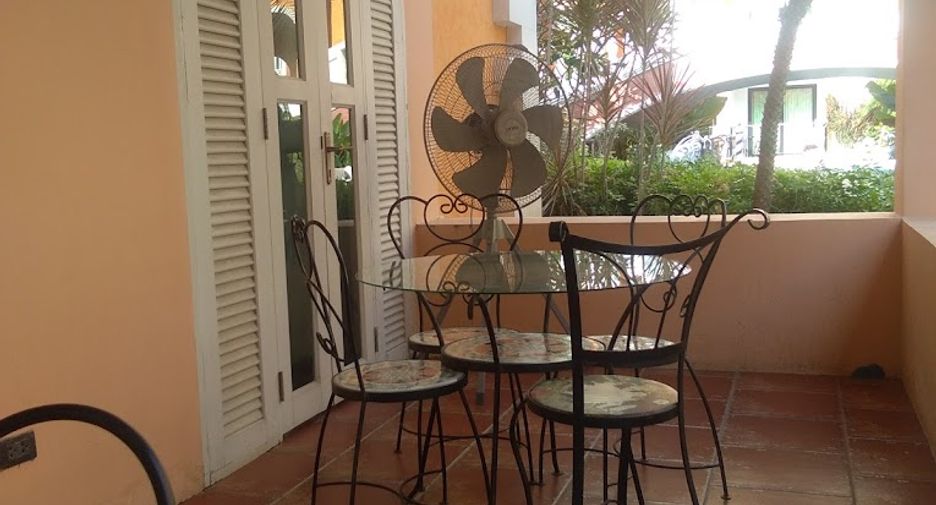 For rent 20 bedrooms condo in Jomtien, Pattaya