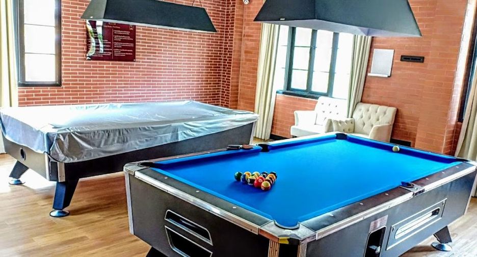 For rent 20 bedrooms condo in Jomtien, Pattaya