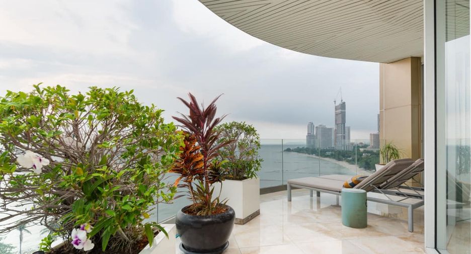 Condo en venta de 3 habitaciones en Bang Lamung, Chonburi