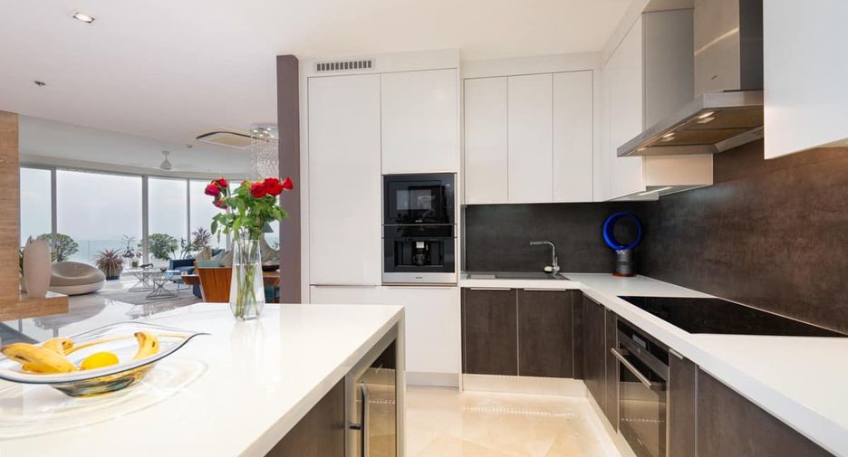Condo en venta de 3 habitaciones en Bang Lamung, Chonburi