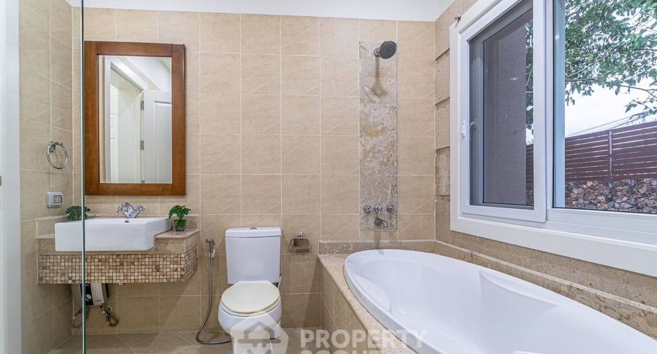 À vendre 3 chambres maison à Bang Lamung, Chonburi