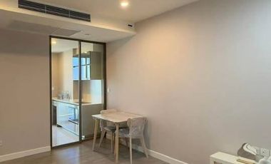 Продажа 1 кровать кондо в Сатхон, Бангкок