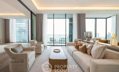 For sale 3 bedrooms condo in Sathon, Bangkok