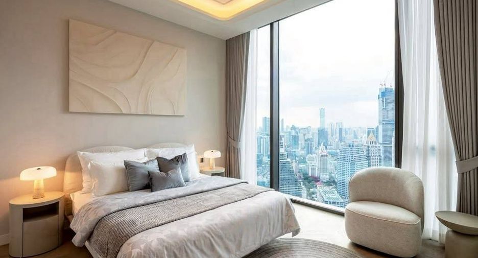 For sale 3 bedrooms condo in Sathon, Bangkok