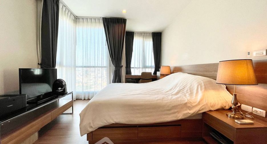 Продажа 2 спальни кондо в Сатхон, Бангкок