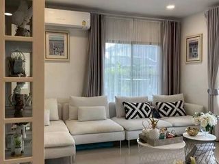 À vendre 4 chambres maison à Mueang Chon Buri, Chonburi