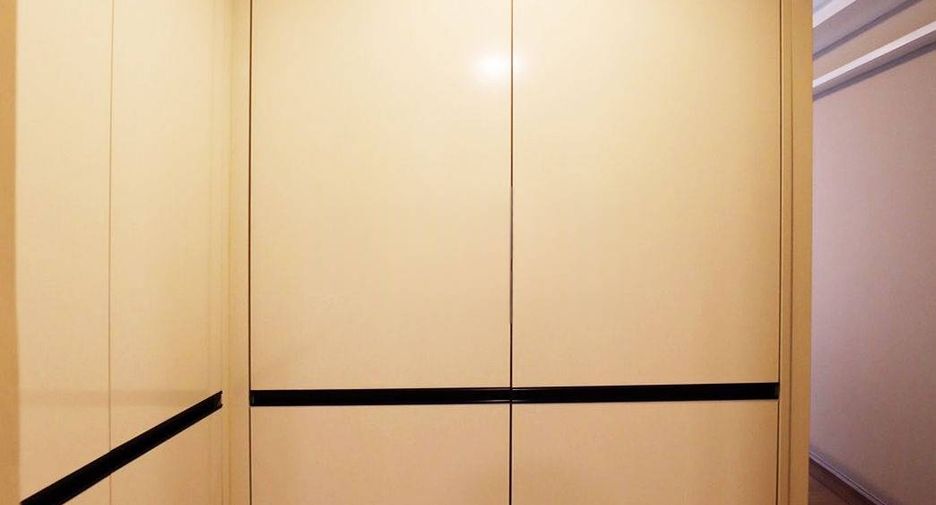 À vendre 2 chambres condo à Watthana, Bangkok