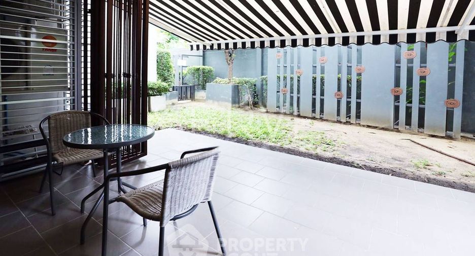 À vendre 2 chambres condo à Watthana, Bangkok
