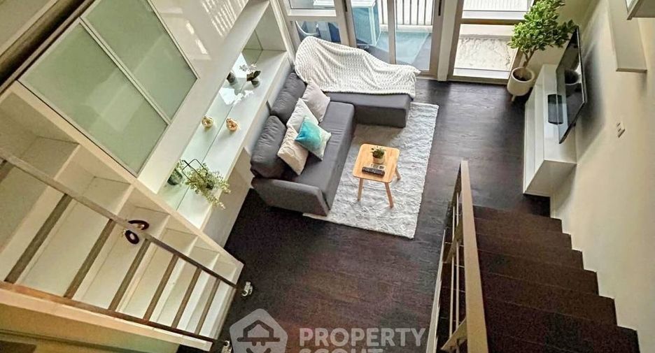 For sale 1 bed condo in Khlong Toei, Bangkok