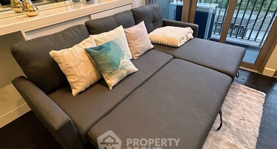 For sale 1 bed condo in Khlong Toei, Bangkok