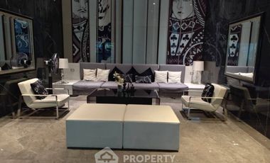 For sale 1 bed condo in Khlong Toei, Bangkok