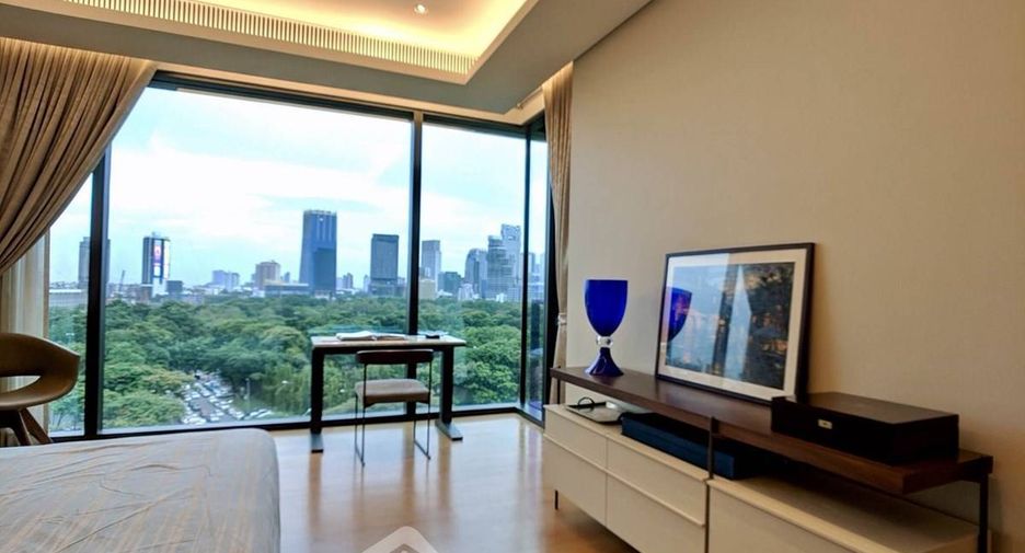For sale 1 bed condo in Pathum Wan, Bangkok