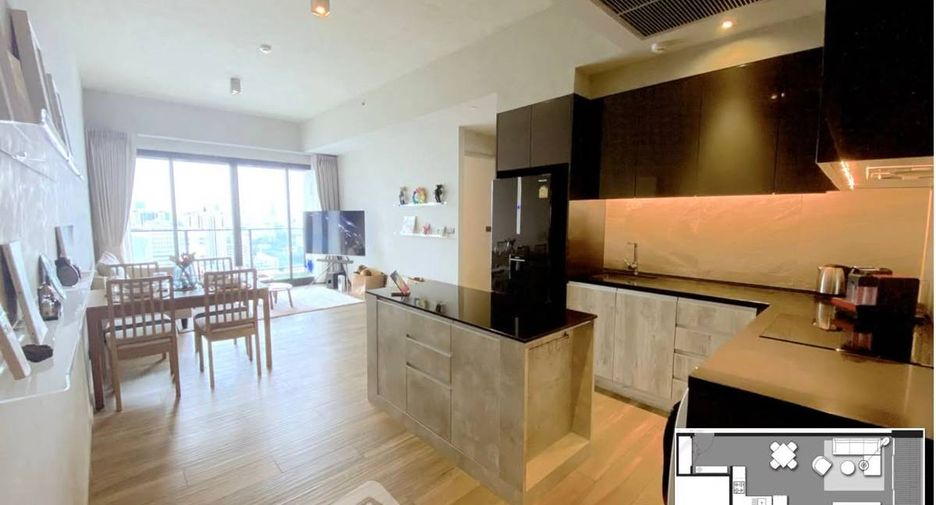 For sale 2 bedrooms condo in Watthana, Bangkok