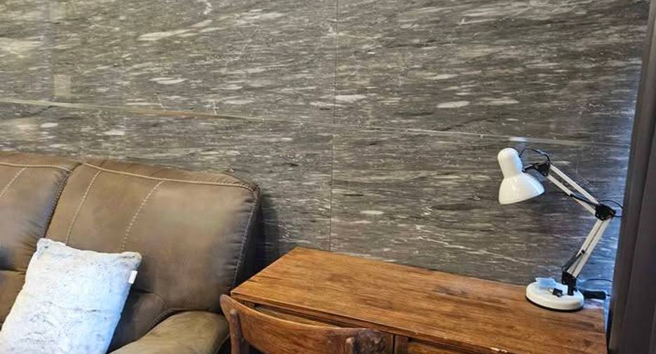 For sale 1 bed condo in Khlong Toei, Bangkok