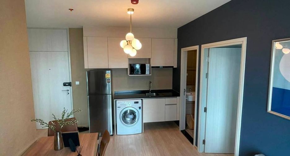 Condo en venta de 2 habitaciones en Huai Khwang, Bangkok